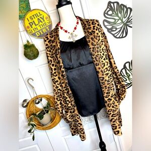 NWT Chico's Danielle Cardigan in Sassy Cheetah
